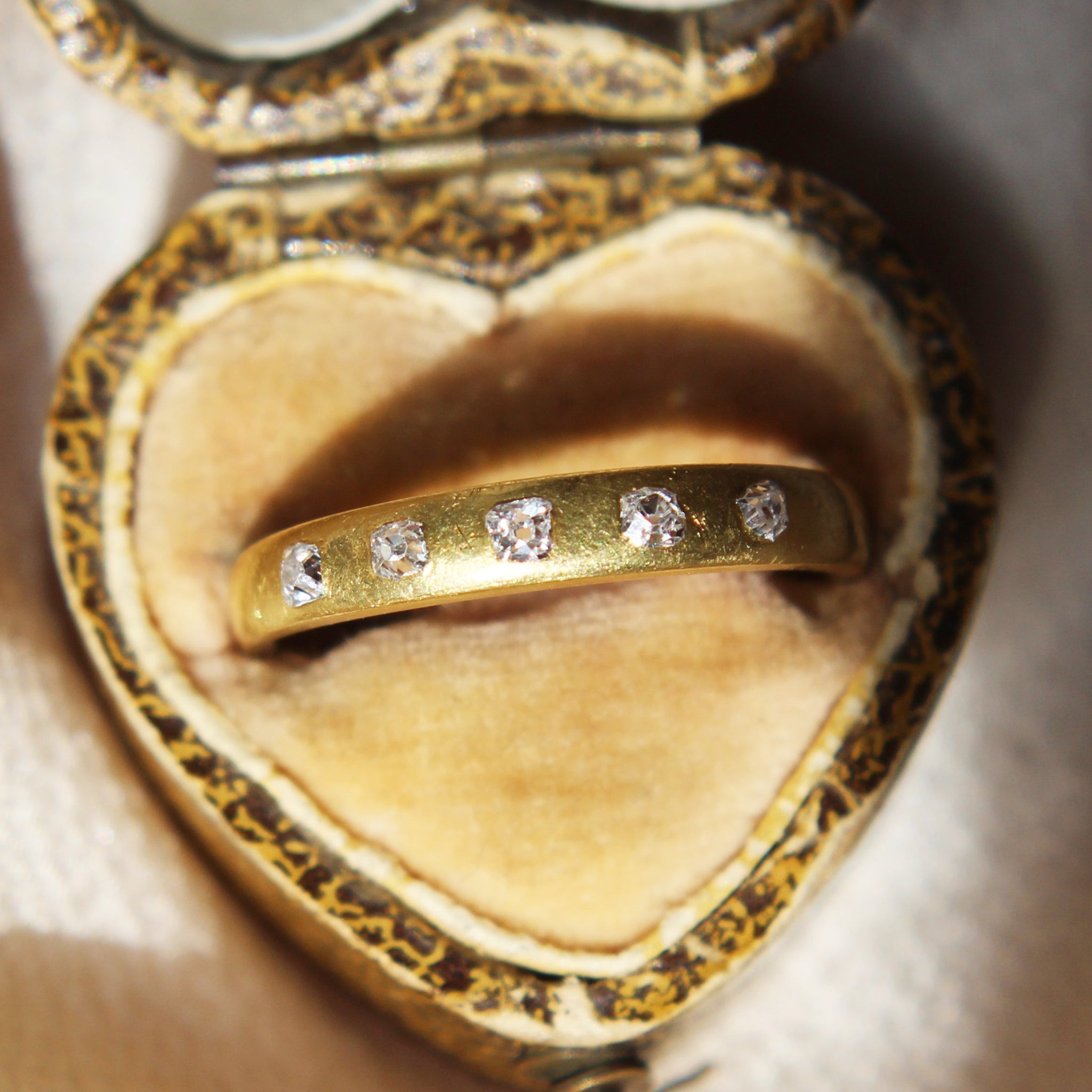 RESERVED Victorian Peruzzi Cut Diamond Five Stone Band (2 of 2 instalments)