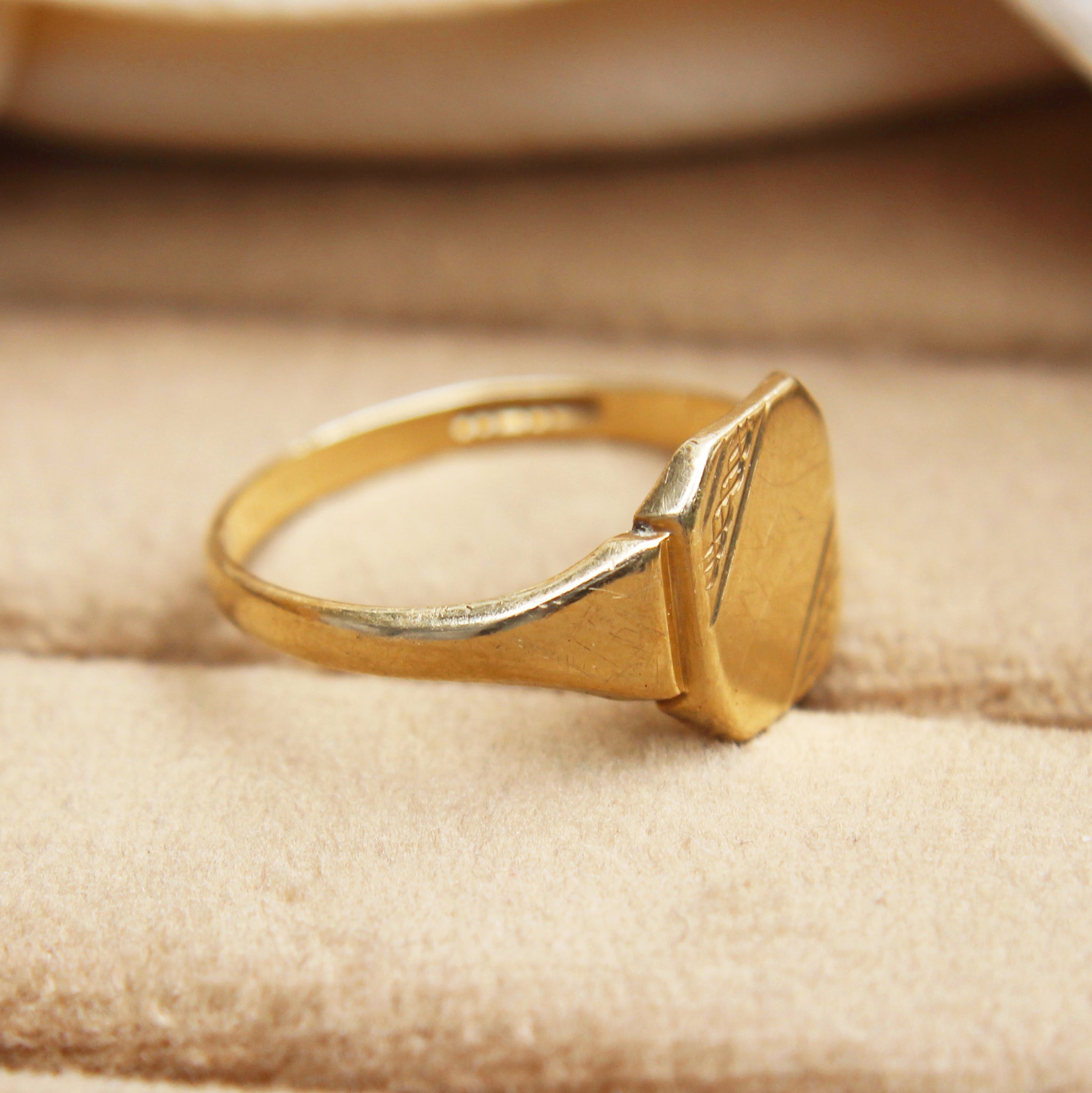 Vintage Rectangular Signet Ring