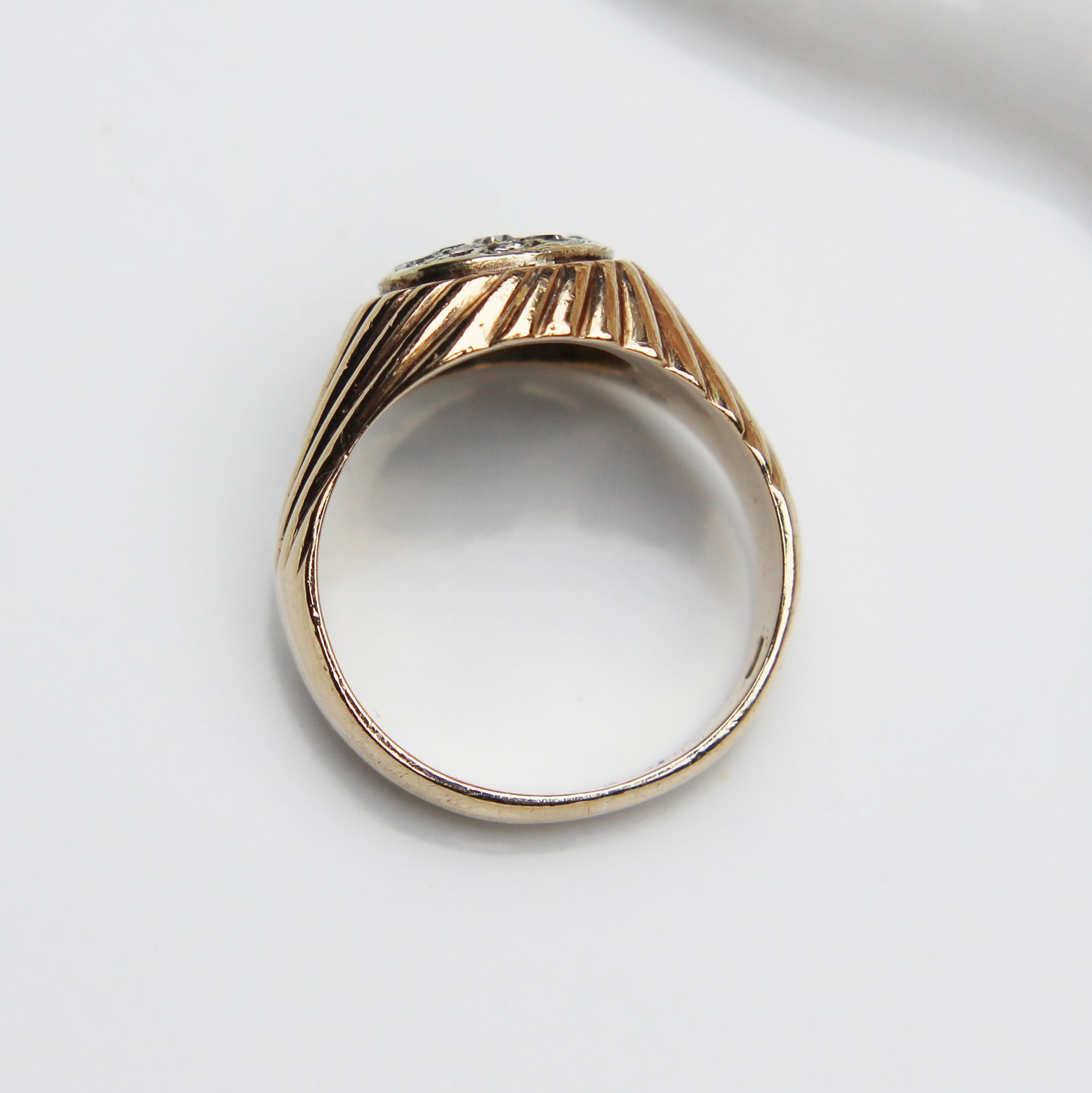 Vintage 1970s Diamond Cluster Ring