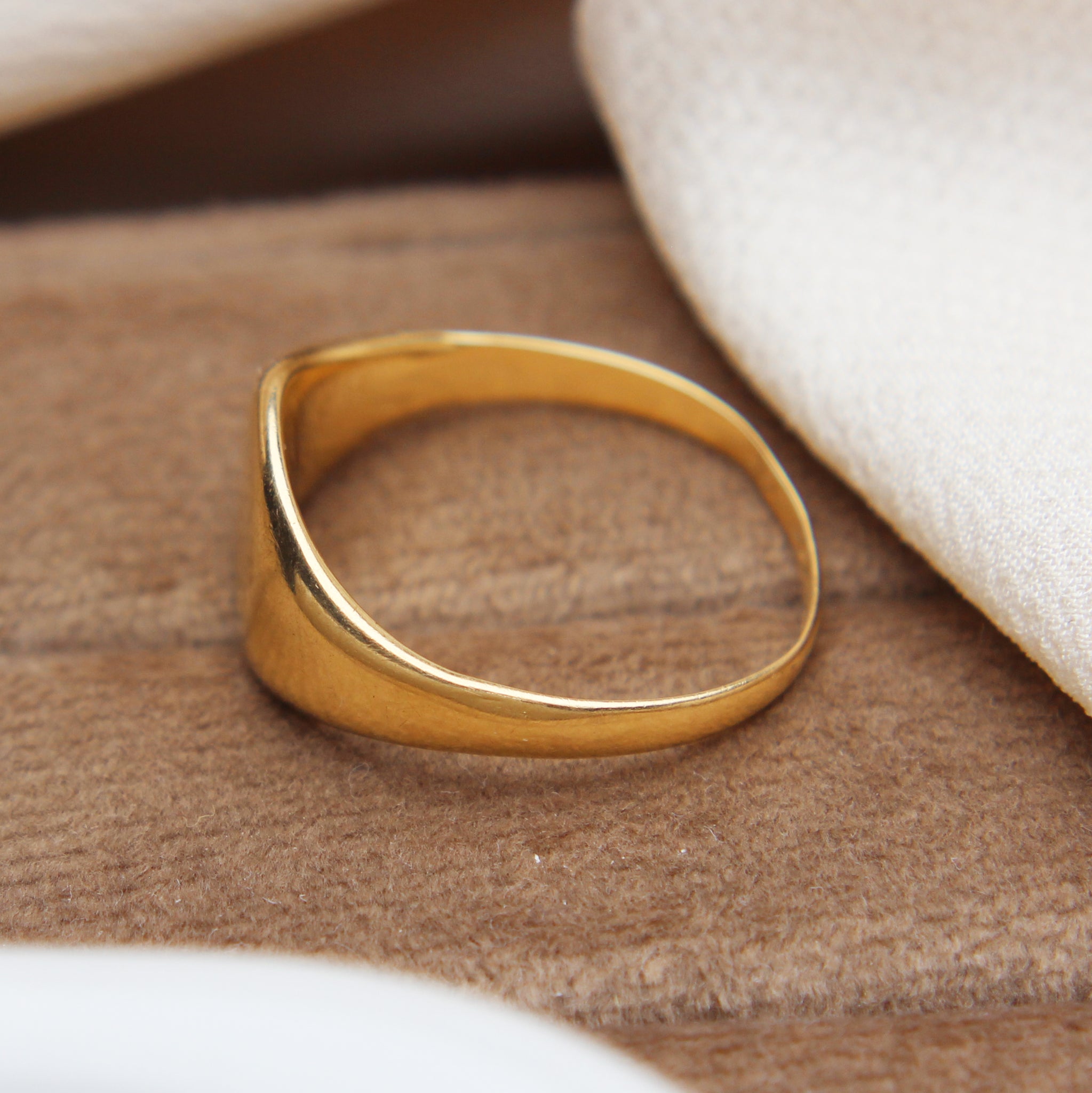 Vintage Signet Ring