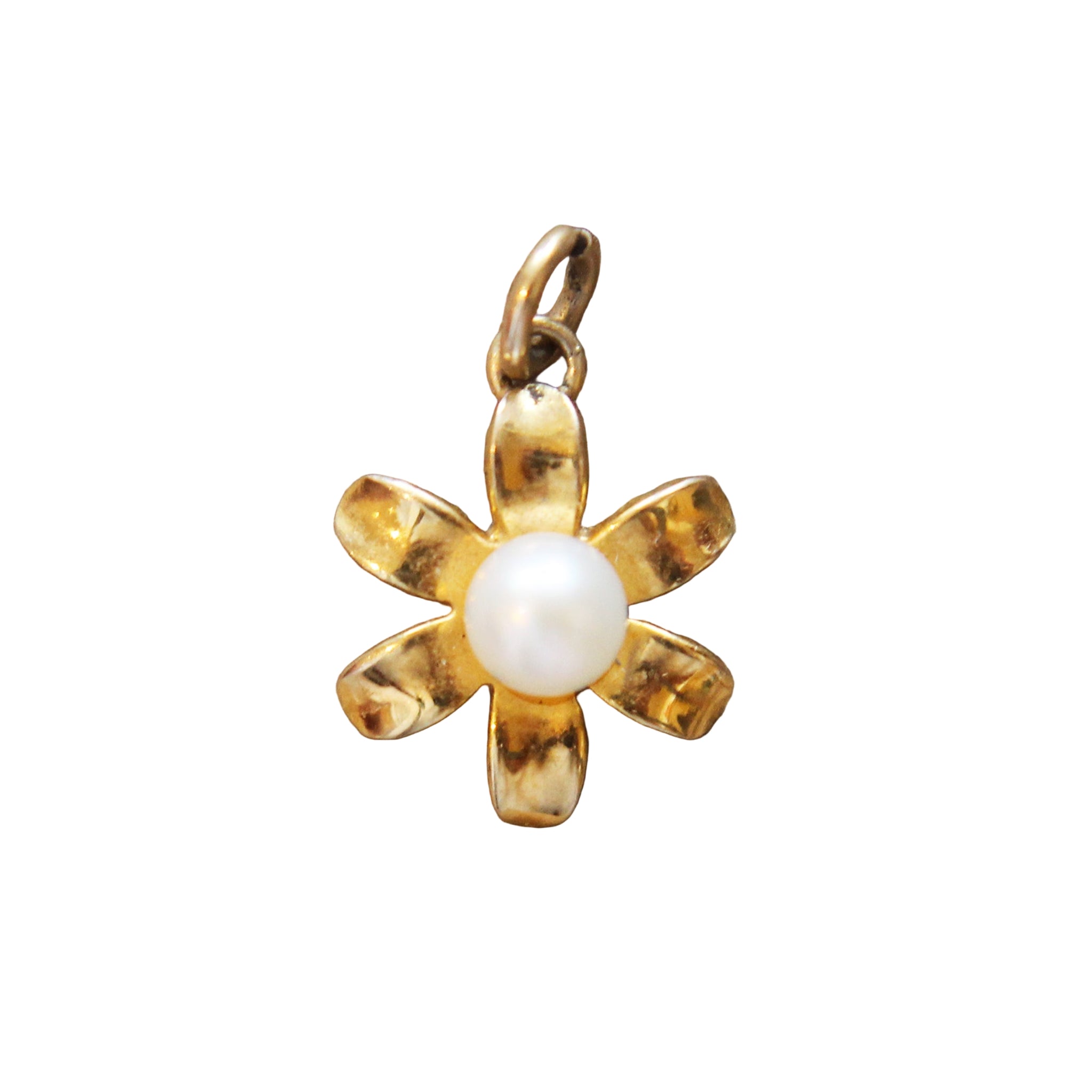Vintage Pearl Flower Pendant