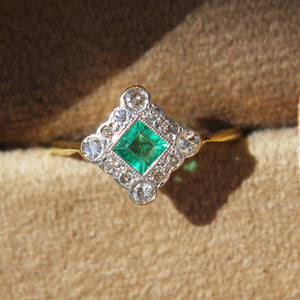 RESERVED Art Deco 1920s Emerald and Diamond Cluster Ring (2/3 instalment)