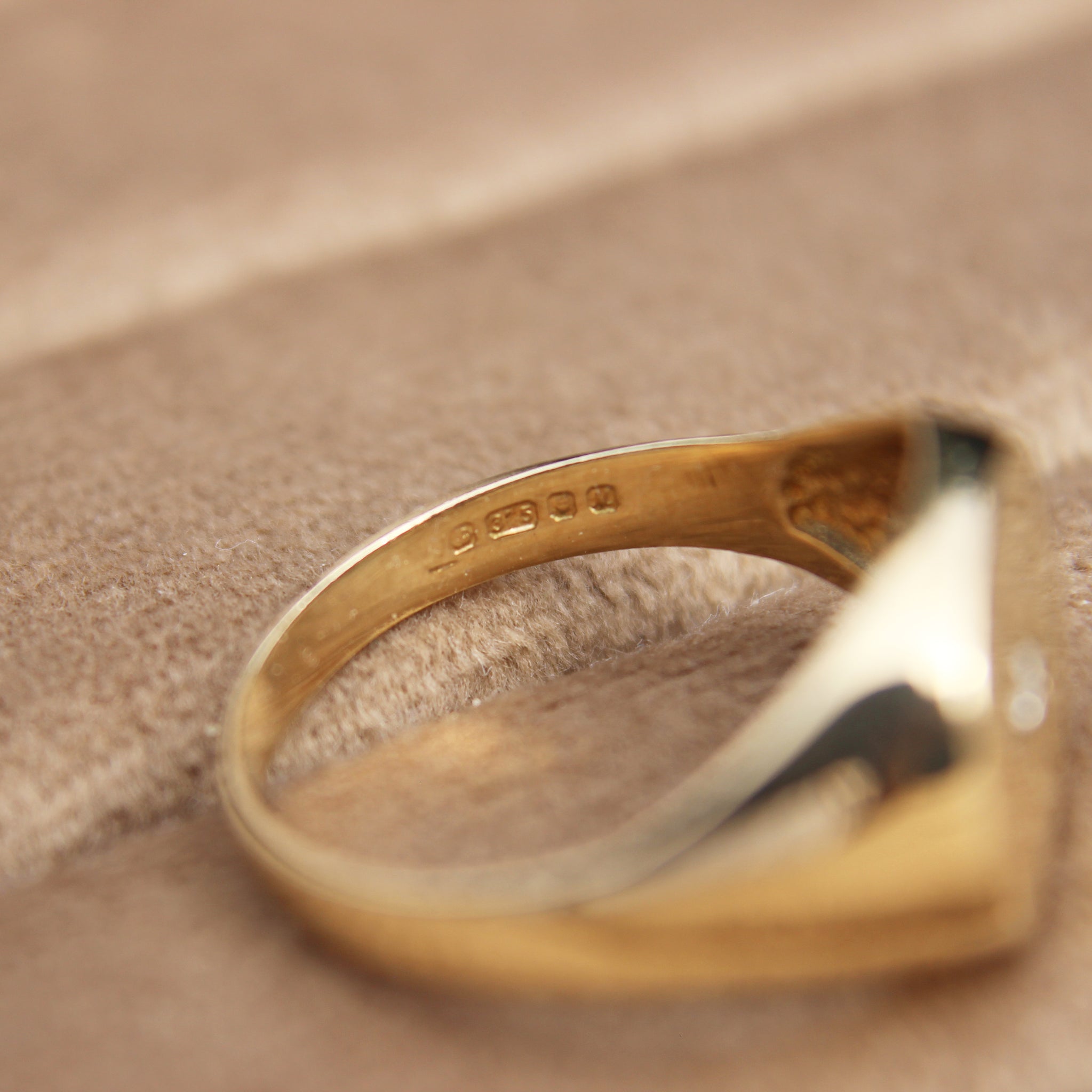 Vintage Diamond Star Set Signet Ring