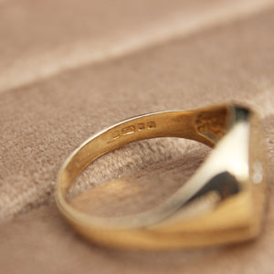 Vintage Diamond Star Set Signet Ring