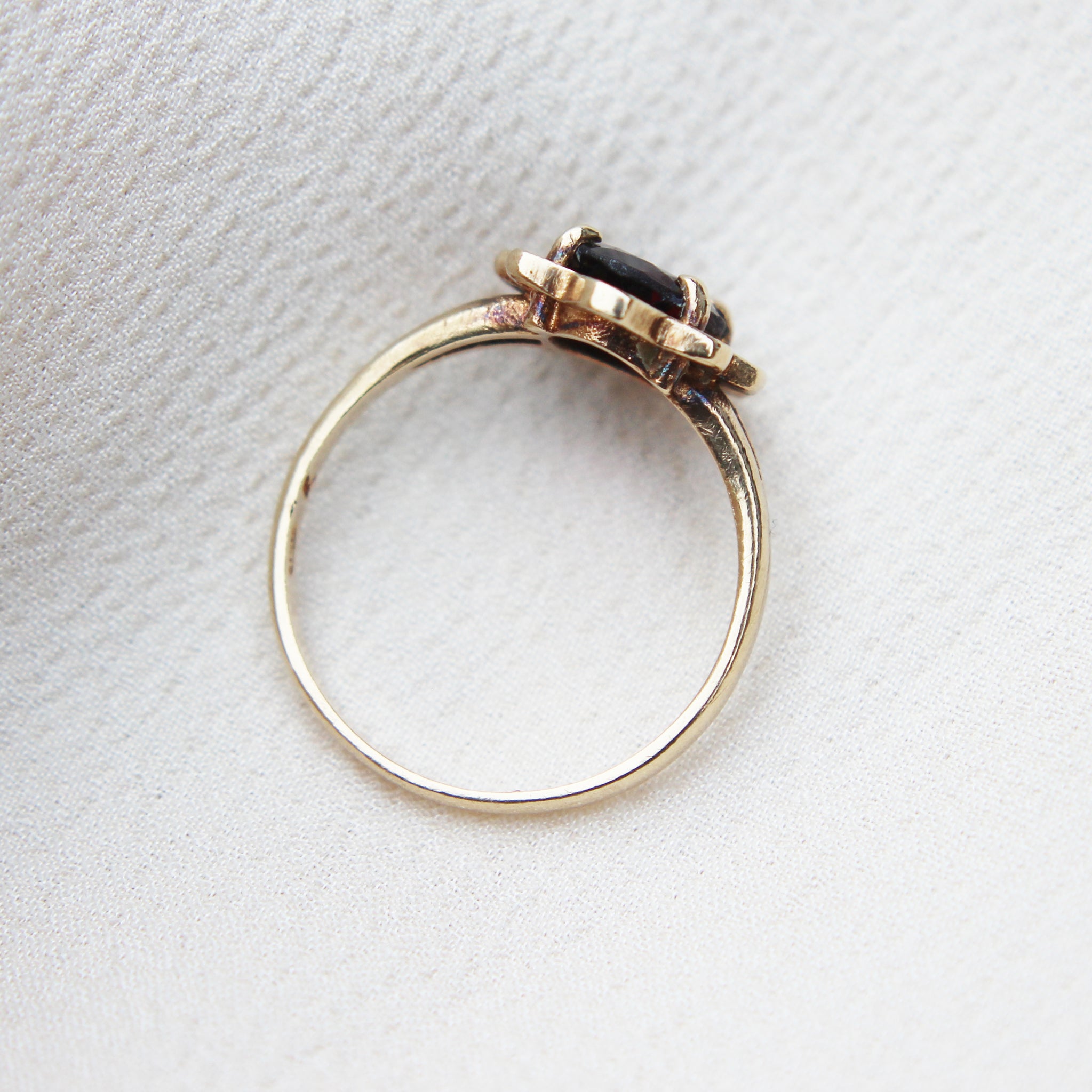 Vintage Garnet Star Ring